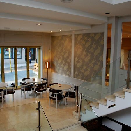 Hotel Serantes 格罗韦 餐厅 照片
